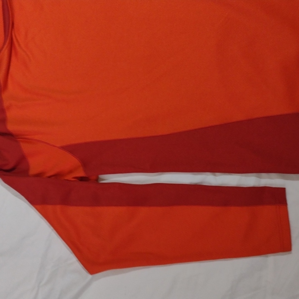 Patagonia Mid Weight Capilene Long Sleeve Shirt - image 6